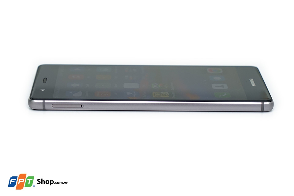 Mở hộp Huawei P9 đầu tiên tại Việt Nam