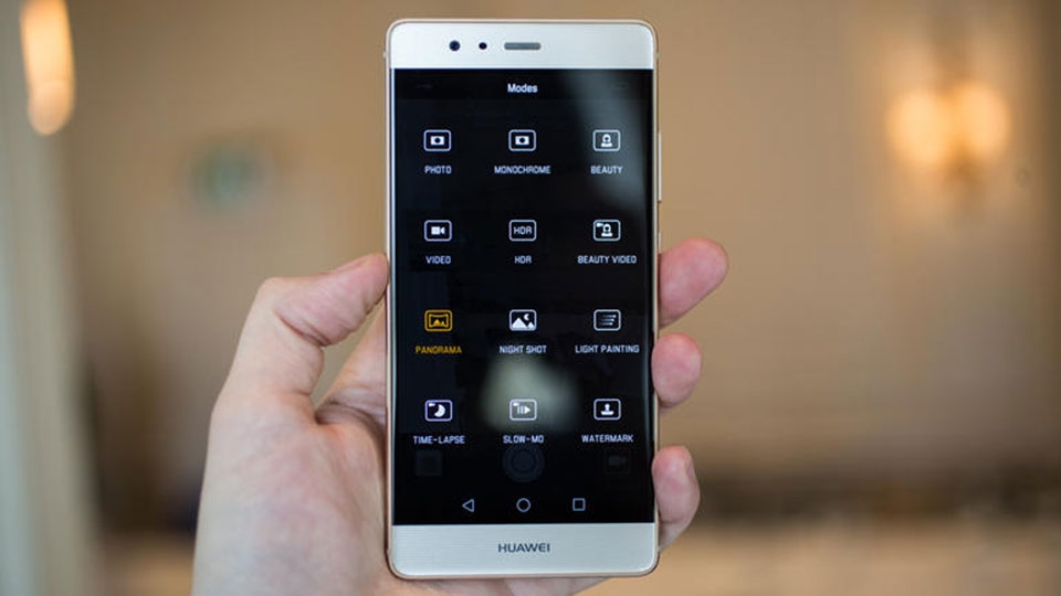 Khui hộp Huawei P9: Đẳng cấp với camera kép Leica Khui hộp Huawei P9: Đẳng cấp với camera kép Leica
