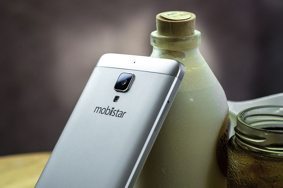 Điểm mặt smartphone dưới 4 triệu hỗ trợ chụp phơi sáng đẹp Điểm mặt smartphone dưới 4 triệu hỗ trợ chụp phơi sáng đẹp