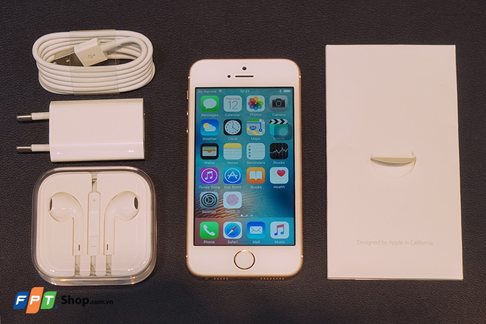 [Video] Khui hộp iPhone SE Rose Gold: chất từ bên trong