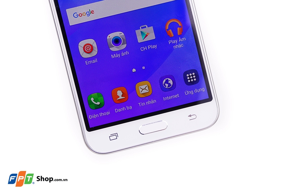 Trên tay Samsung Galaxy J3: Thiết kế trẻ trung, bắt mắt