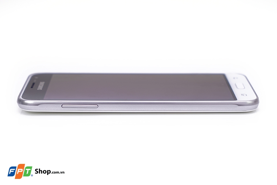 Trên tay Samsung Galaxy J3: Thiết kế trẻ trung, bắt mắt