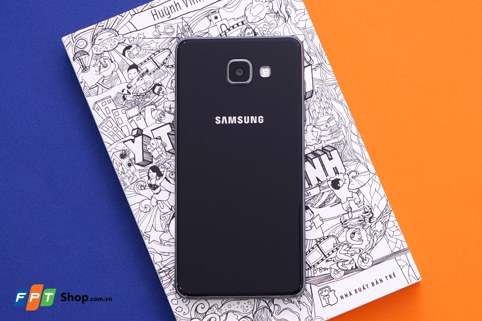 Samsung Galaxy A7 (2016) và A5 (2016)