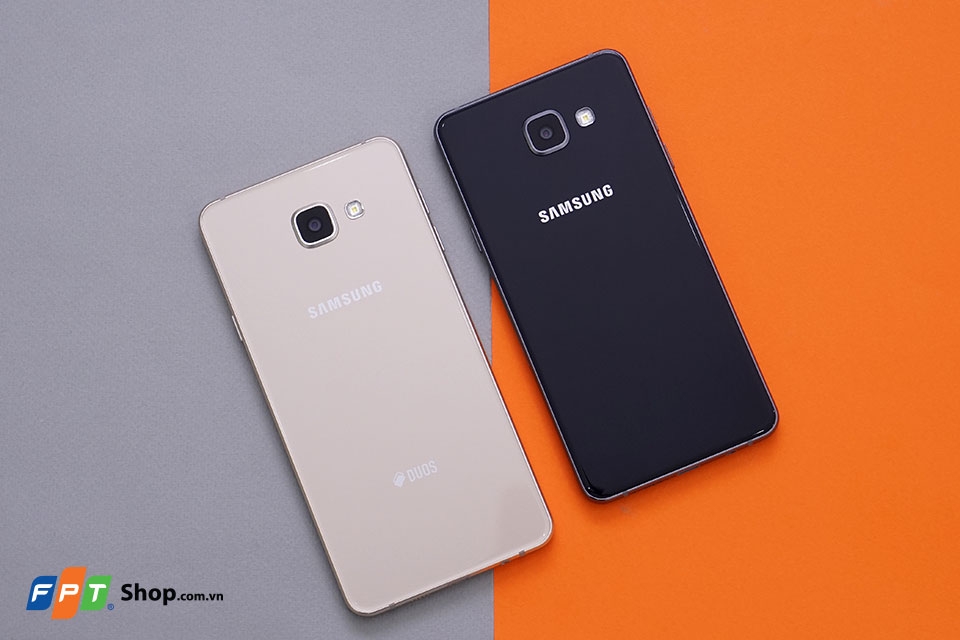 Trên tay Samsung Galaxy A 5( 2016), Galaxy A7 (2016)