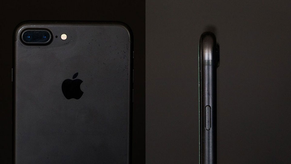 iPhone 7 Plus (2016) iPhone 7 Plus (2016)