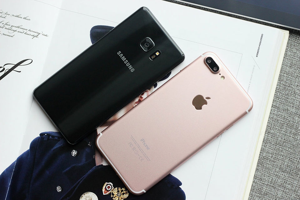 Khách hàng trả Note 7, Apple bán được thêm iPhone Khách hàng trả Note 7, Apple bán được thêm iPhone