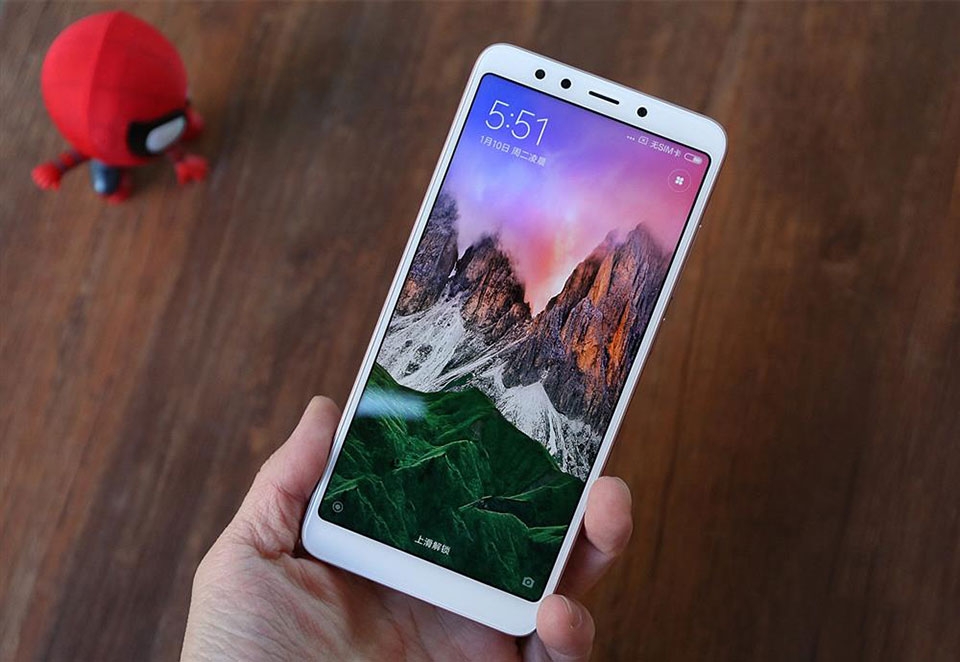 Trên tay Xiaomi Redmi 5