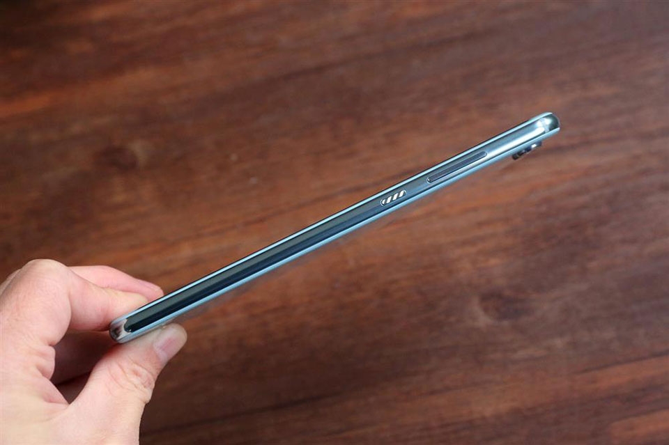 Huawei Nova 2s Huawei Nova 2s
