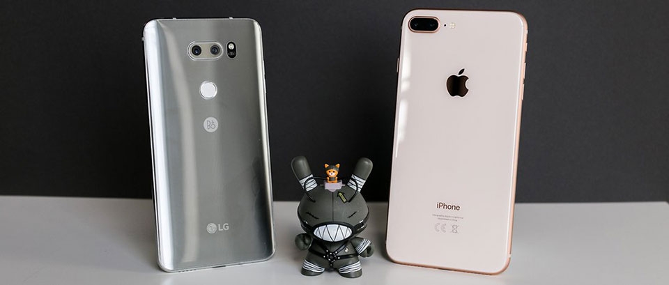 So sánh iPhone 8 Plus vs LG V30