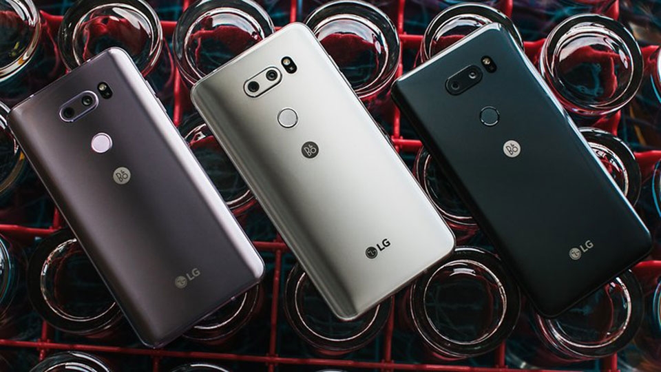 So sánh iPhone 8 Plus vs LG V30