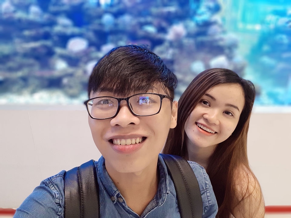 Đánh giá camera kép selfie trên Galaxy A8 / A8+