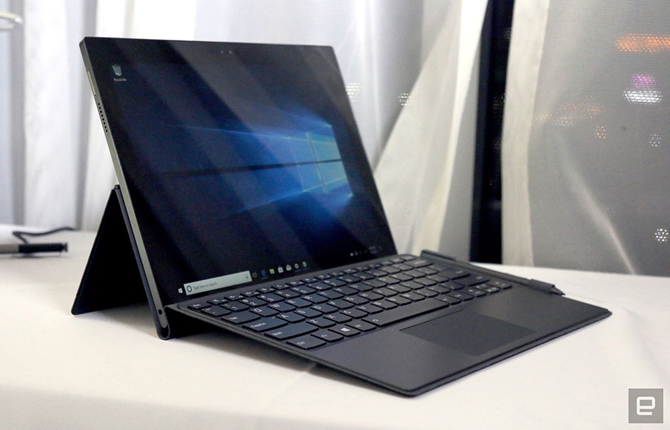 Trên tay Lenovo Miix 630 tại CES 2018