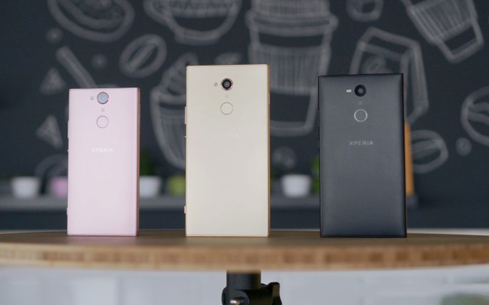 Trên tay Sony Xperia L2 tại CES 2018