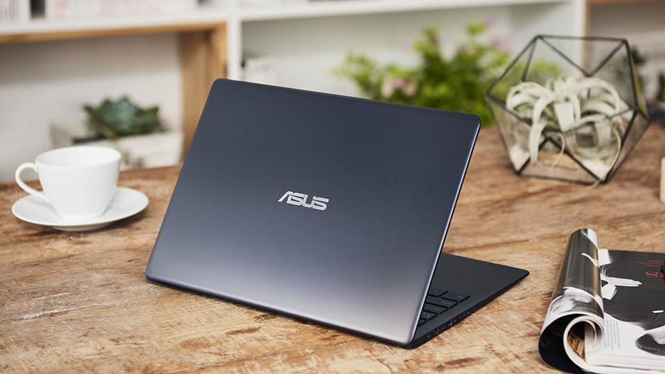 Asus Zenbook 13 2018 Asus Zenbook 13 2018
