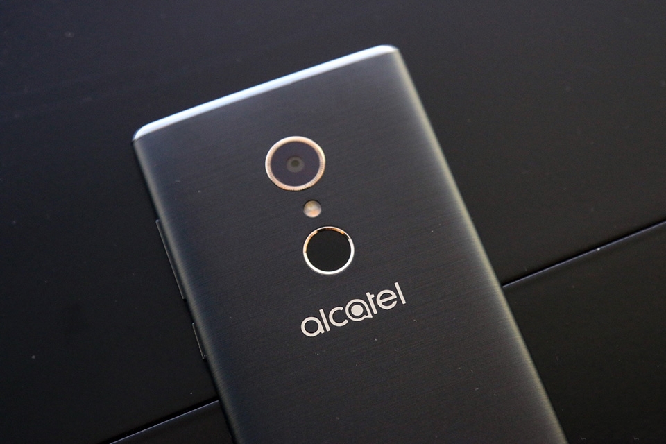 Trên tay Alcatel 5 Series