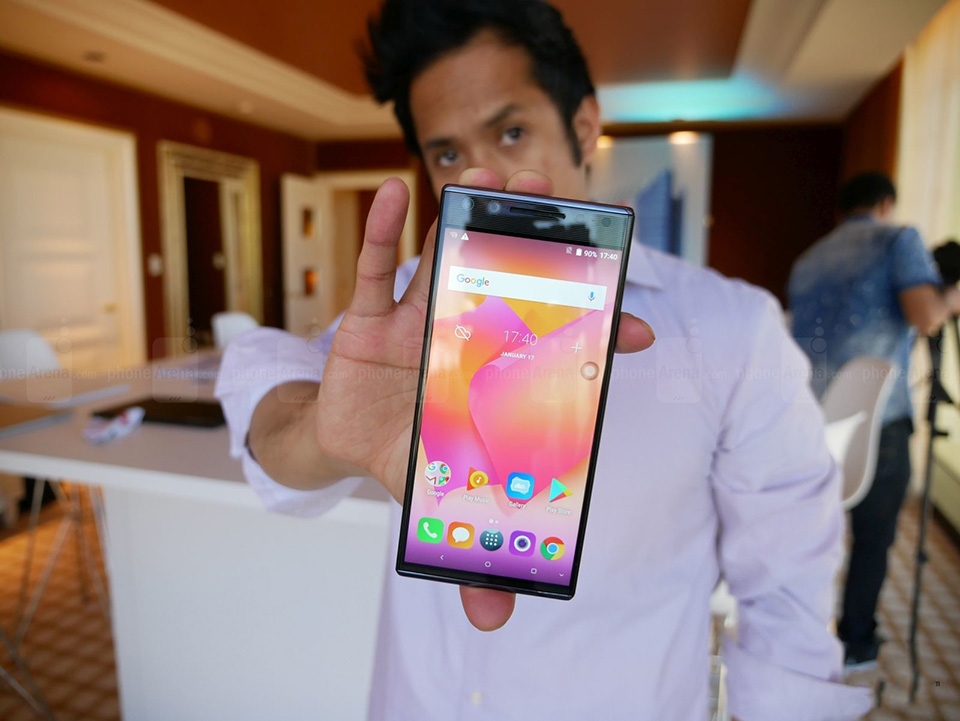 Trên tay Alcatel 5 Series