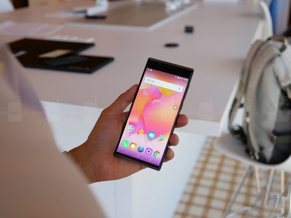 Trên tay Alcatel 5 Series