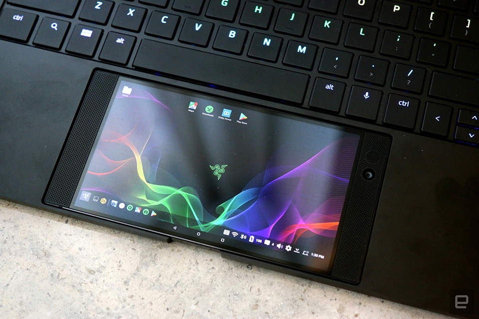 Trên tay Razer Project Linda tại CES 2018