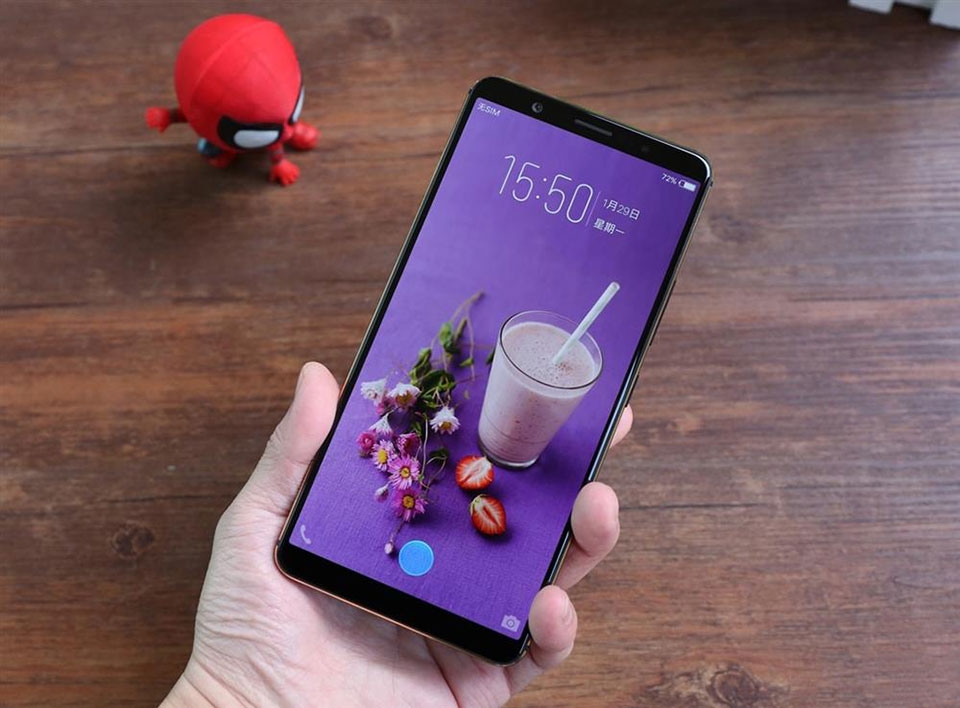 Trên tay Vivo X20 Plus UD bản thương mại
