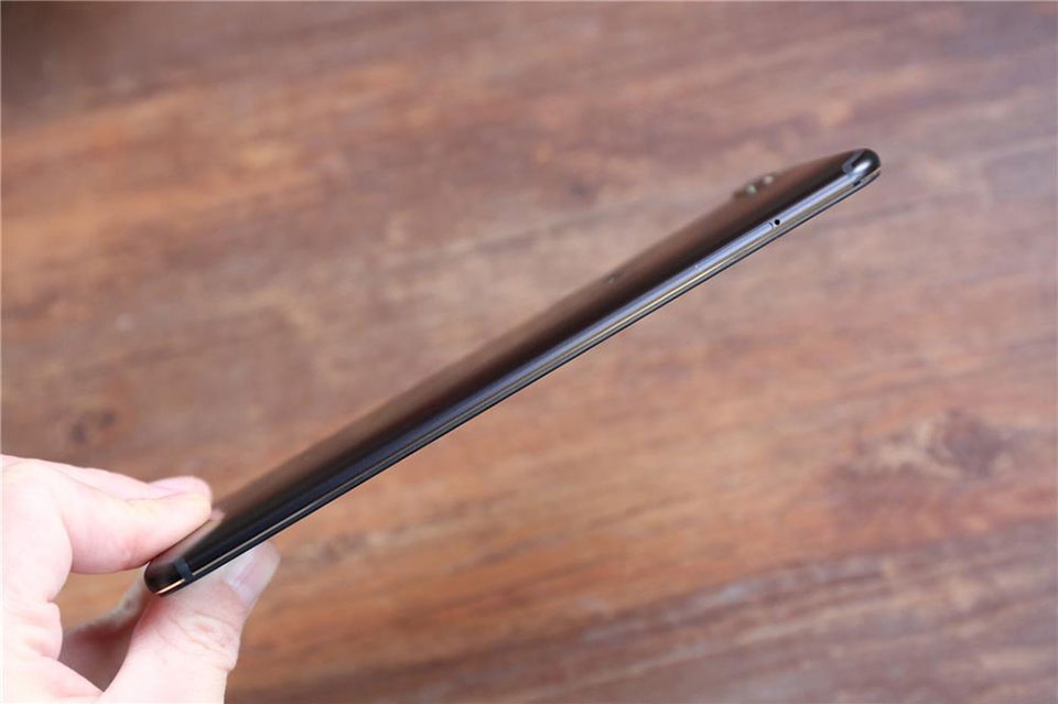 Trên tay Vivo X20 Plus UD bản thương mại