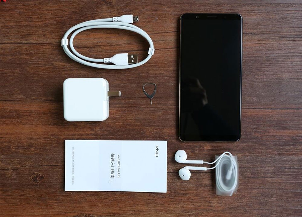 Trên tay Vivo X20 Plus UD bản thương mại
