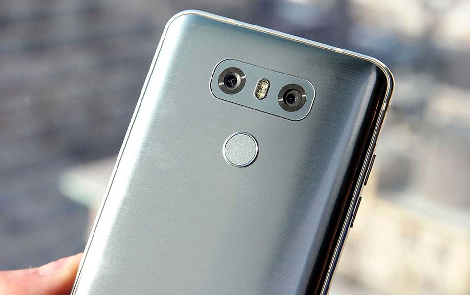 LG G6 vs iPhone 7 Plus LG G6 vs iPhone 7 Plus