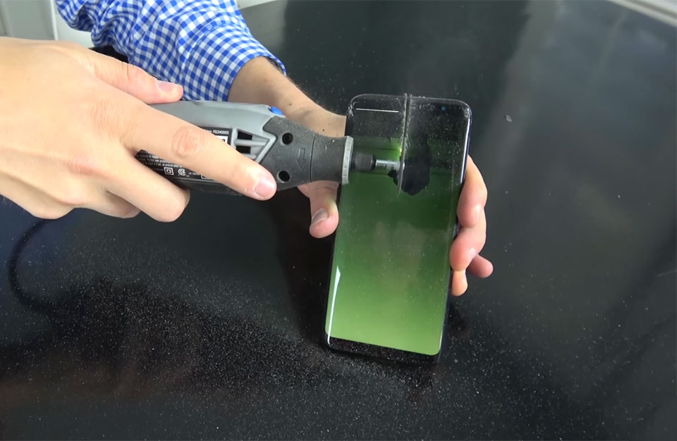 Video chứng minh Galaxy S8 là tuyệt đối an toàn