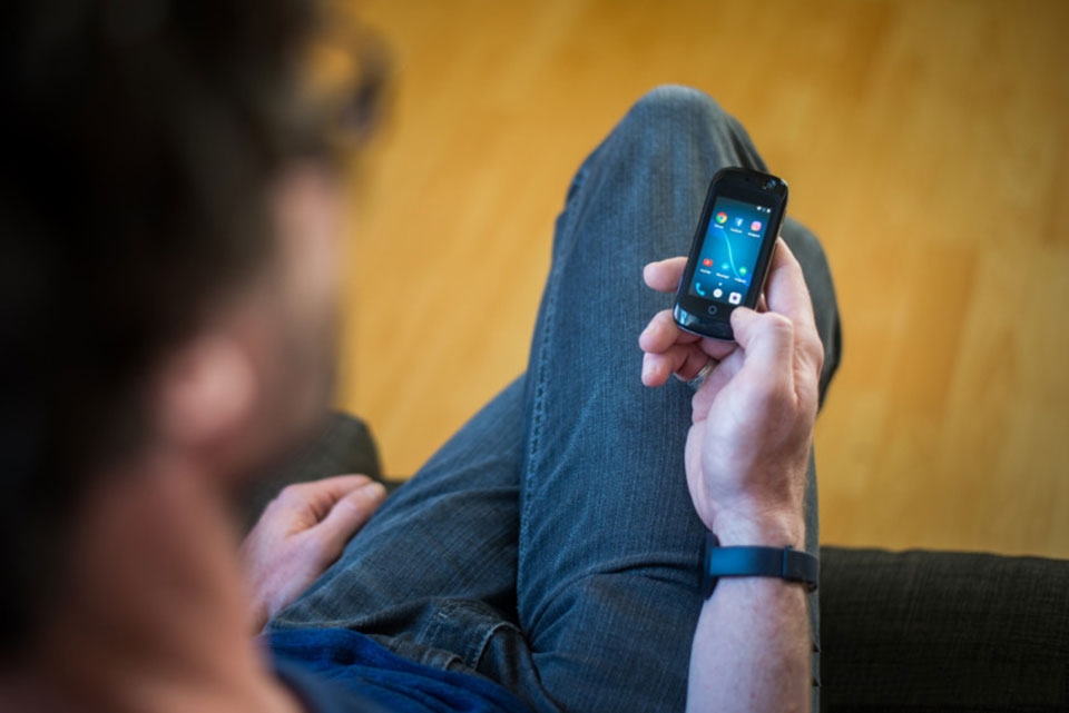 Đánh giá Unihertz Jelly Pro