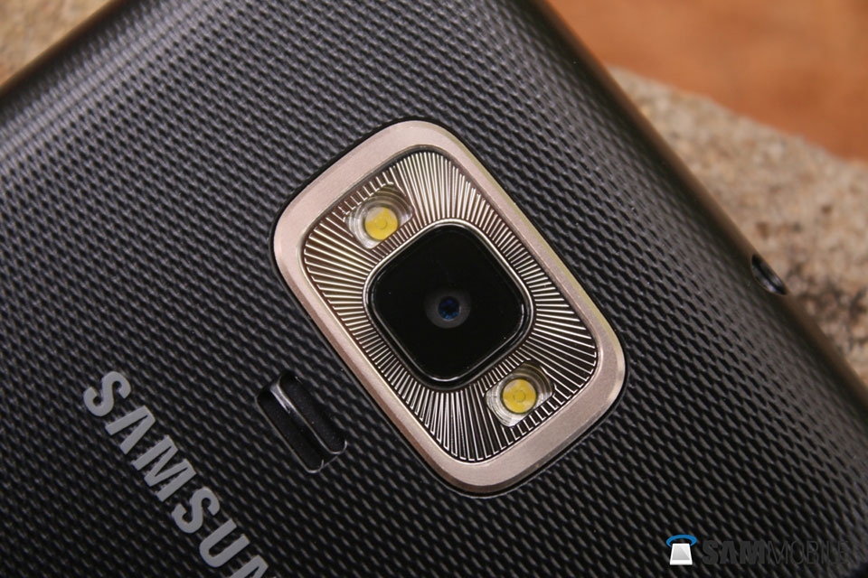 Đánh giá Samsung Z4