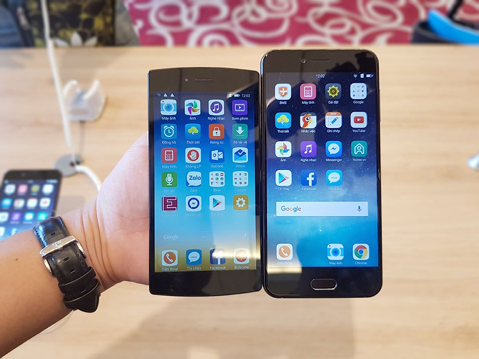 So dáng BPhone 2017 vs BPhone 2015 So dáng BPhone 2017 vs BPhone 2015