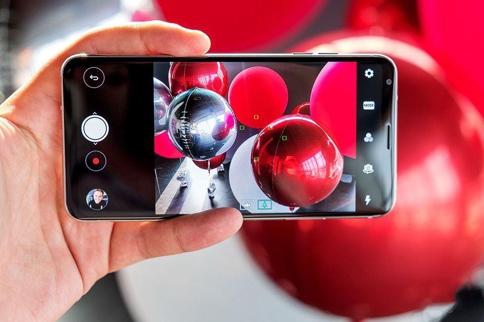 LG chính thức công bố LG V30 với camera khẩu độ F/1.6 LG chính thức công bố LG V30 với camera khẩu độ F/1.6
