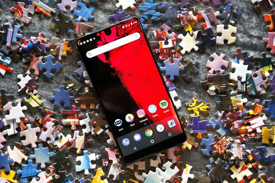 Đánh giá Essential Phone Đánh giá Essential Phone