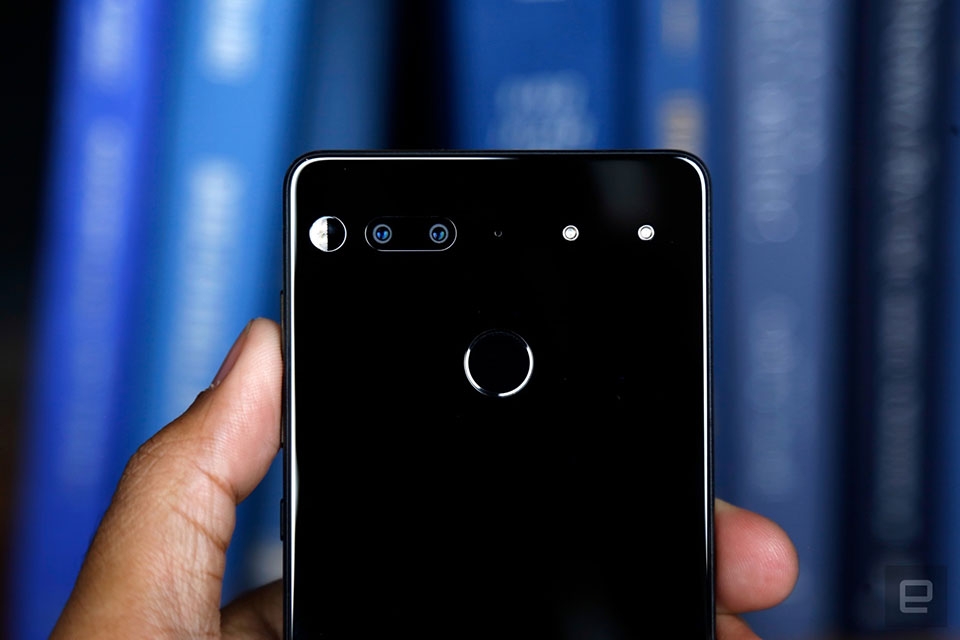 Đánh giá Essential Phone Đánh giá Essential Phone
