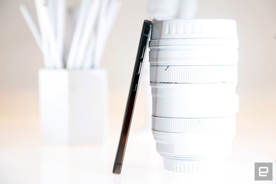 Đánh giá Essential Phone Đánh giá Essential Phone