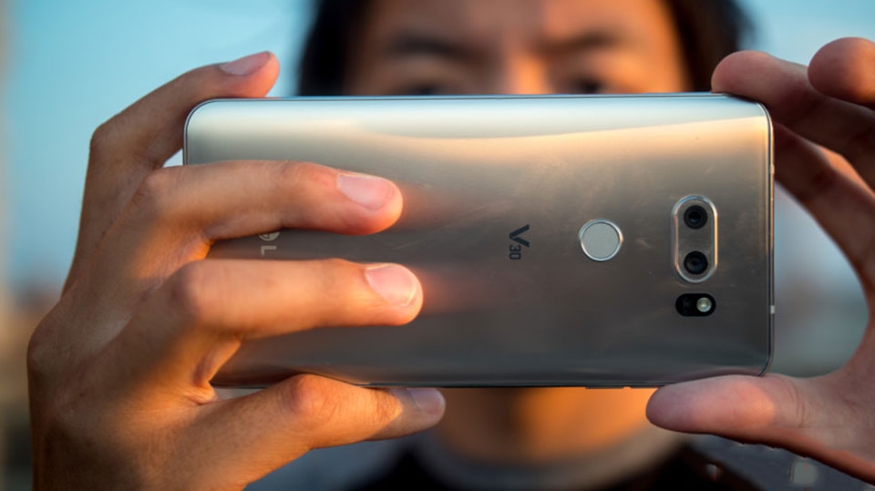 So sánh LG V30 vs LG G6