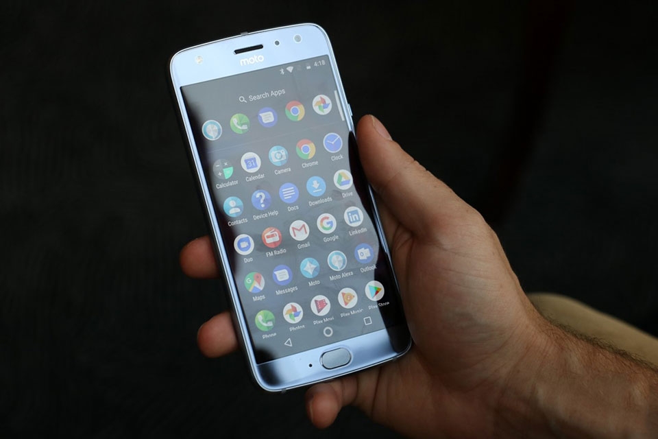 Trên tay Moto X4 Trên tay Moto X4