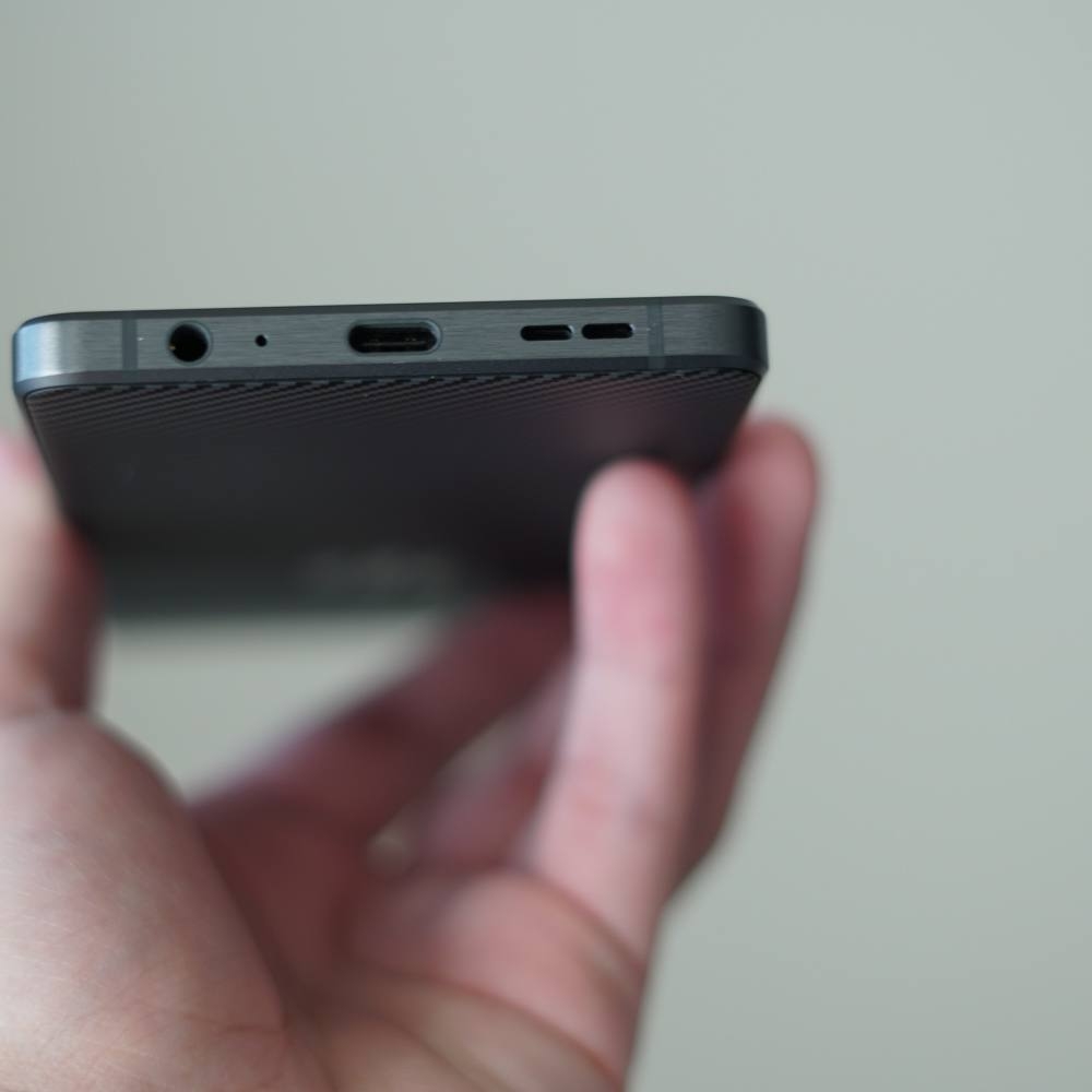 Trên tay BlackBerry Motion Trên tay BlackBerry Motion