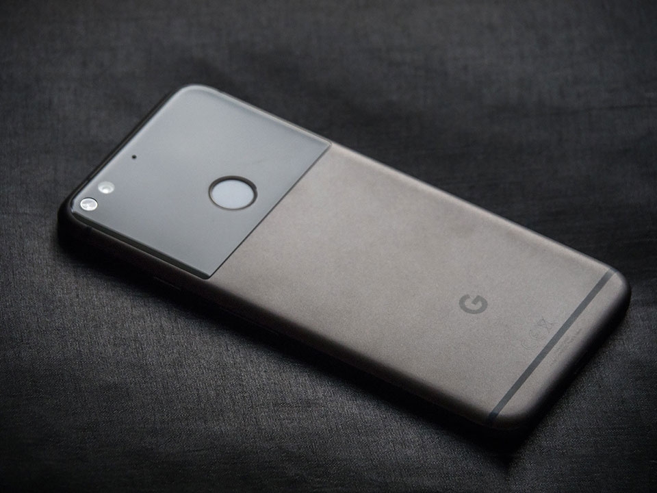 Tại sao tôi sẽ chọn mua Google Pixel 2 XL?