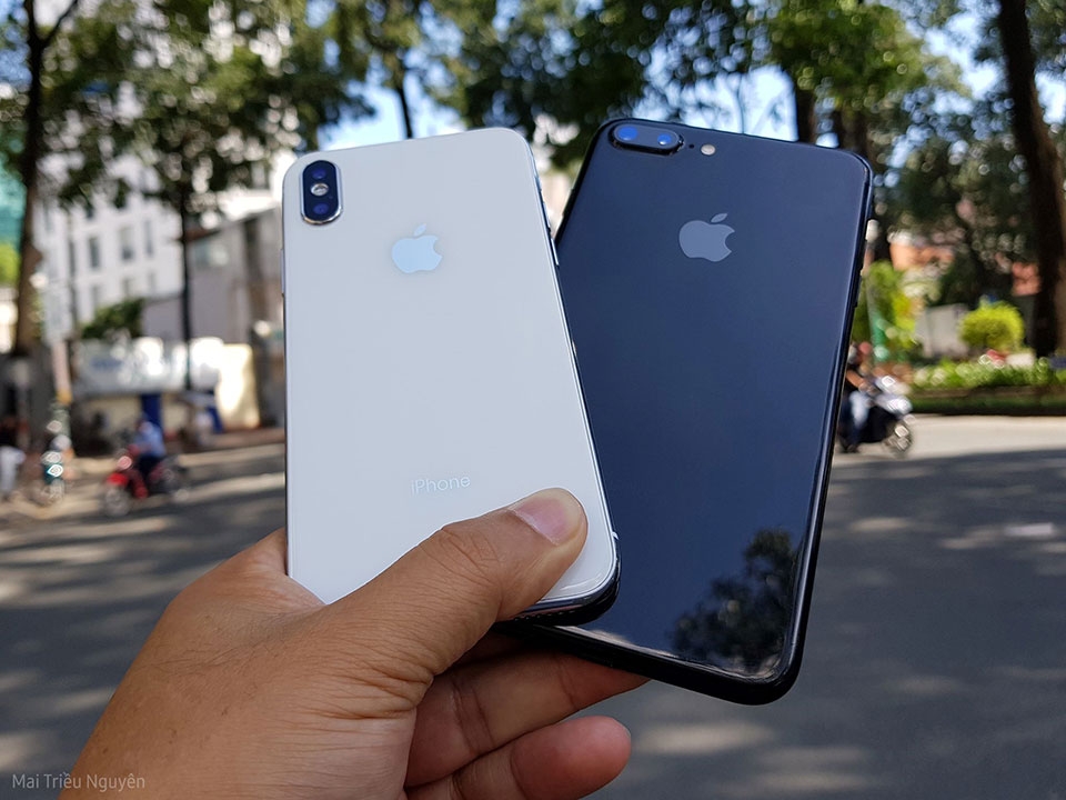 Trên tay iPhone X nhái ở Việt Nam giá chỉ 2.9 triệu