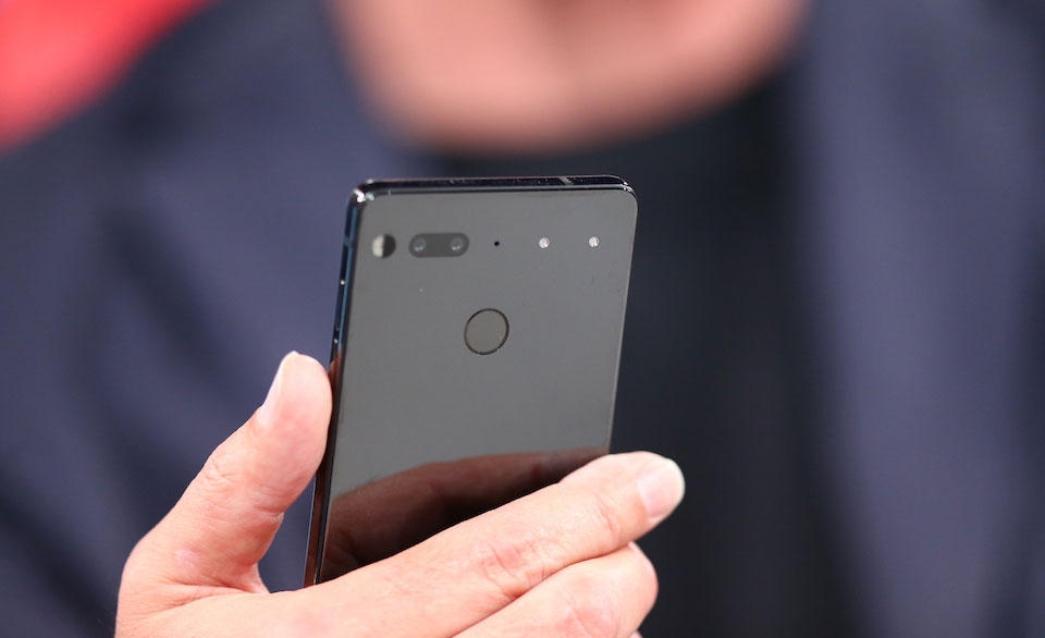 Camera kép trên Essential Phone Camera kép trên Essential Phone