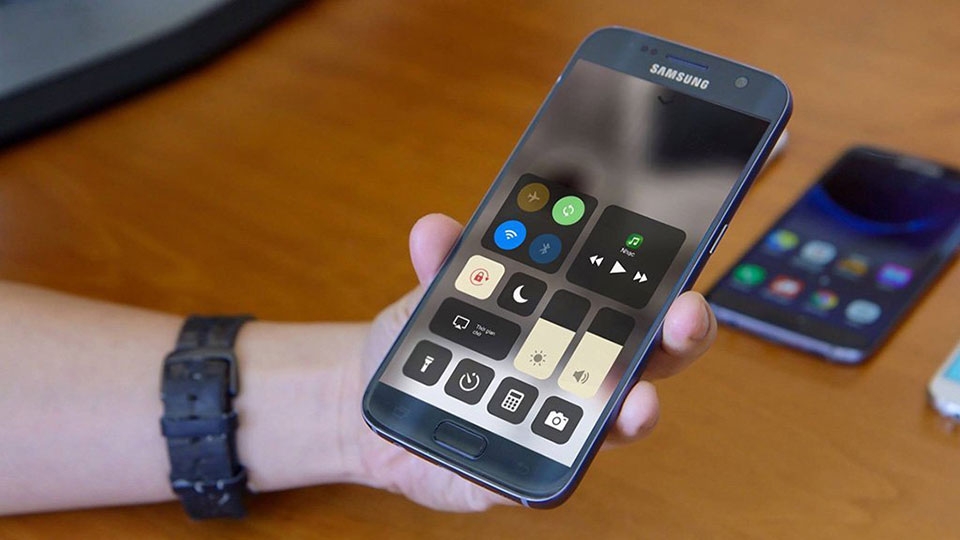 Đưa Control Center iOS 11 lên mọi smartphone Android Đưa Control Center iOS 11 lên mọi smartphone Android