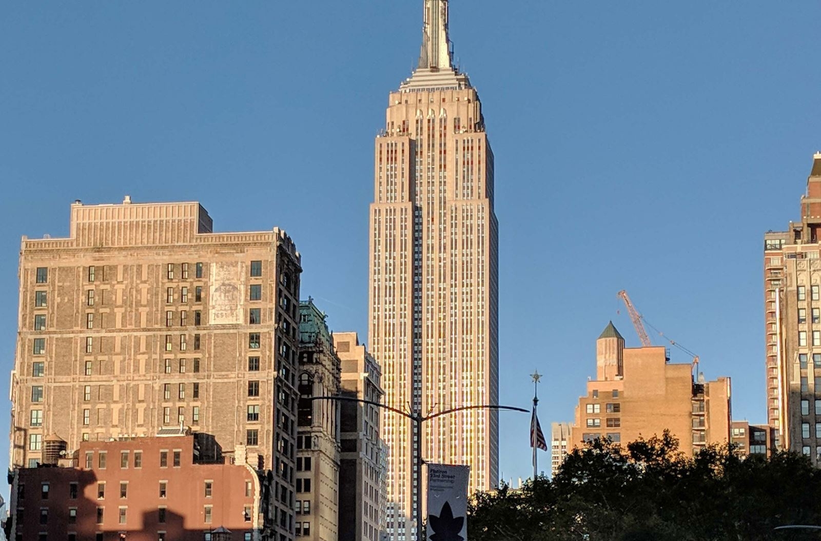 So sánh camera iPhone 8 Plus vs Pixel 2 XL