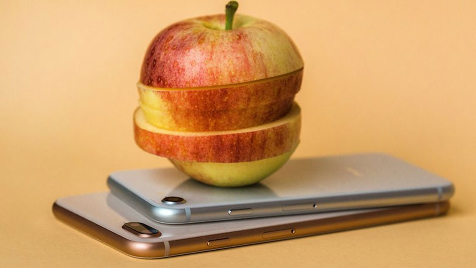 iPhone 8 Plus: Hình dáng cổ điển, công nghệ tương lai iPhone 8 Plus: Hình dáng cổ điển, công nghệ tương lai