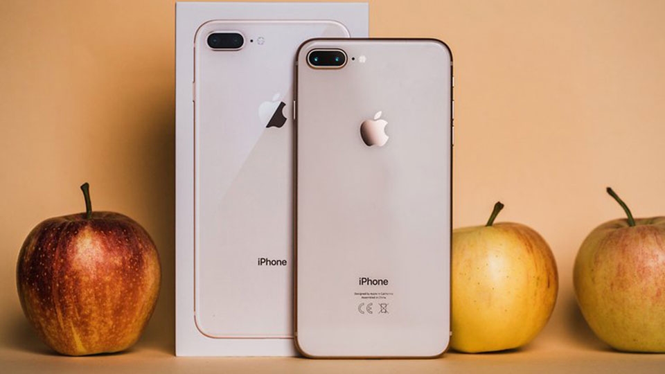 iPhone 8 Plus: Hình dáng cổ điển, công nghệ tương lai iPhone 8 Plus: Hình dáng cổ điển, công nghệ tương lai