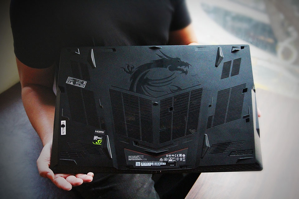 Trên tay MSI GE73VR Raider