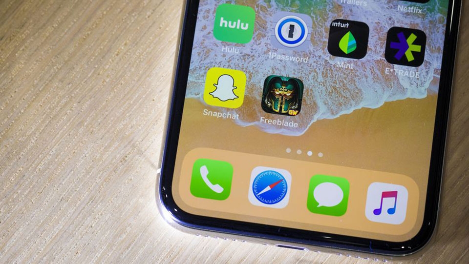 Ấn tượng đầu tiên về iPhone X: Thực sự đột phá