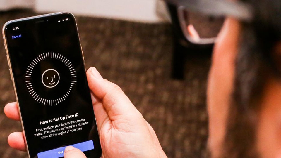 Ấn tượng đầu tiên về iPhone X: Thực sự đột phá