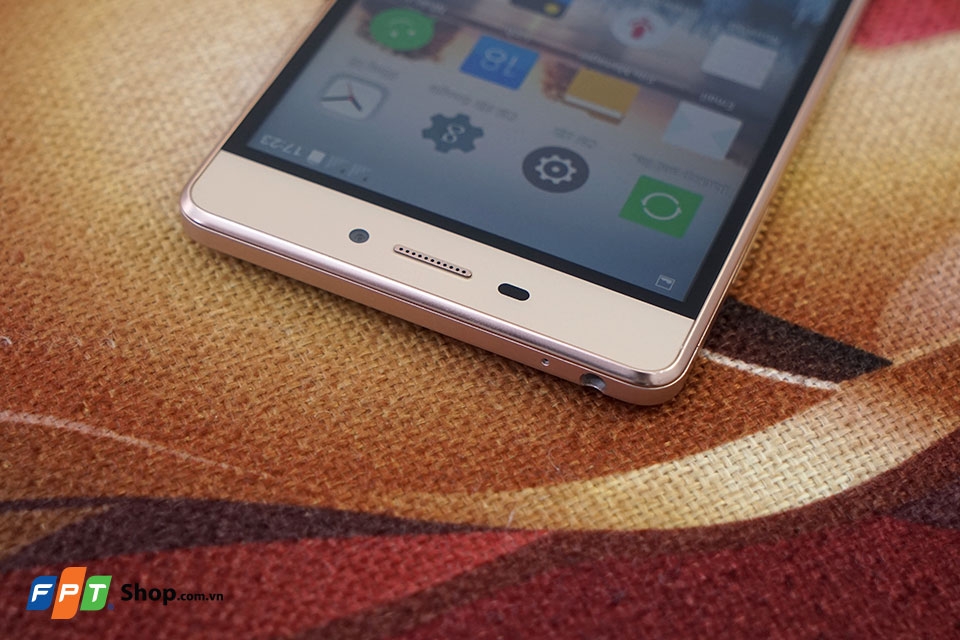 Trên tay ZTE Blade Wave 3 tại FPT Shop