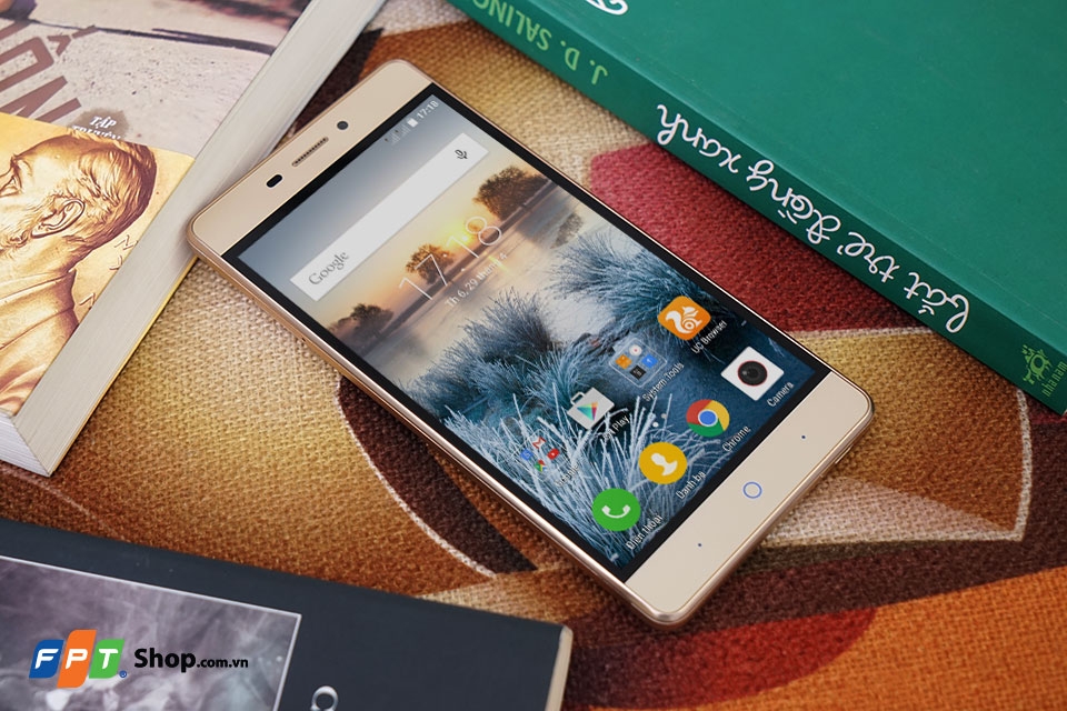 Trên tay ZTE Blade Wave 3 tại FPT Shop