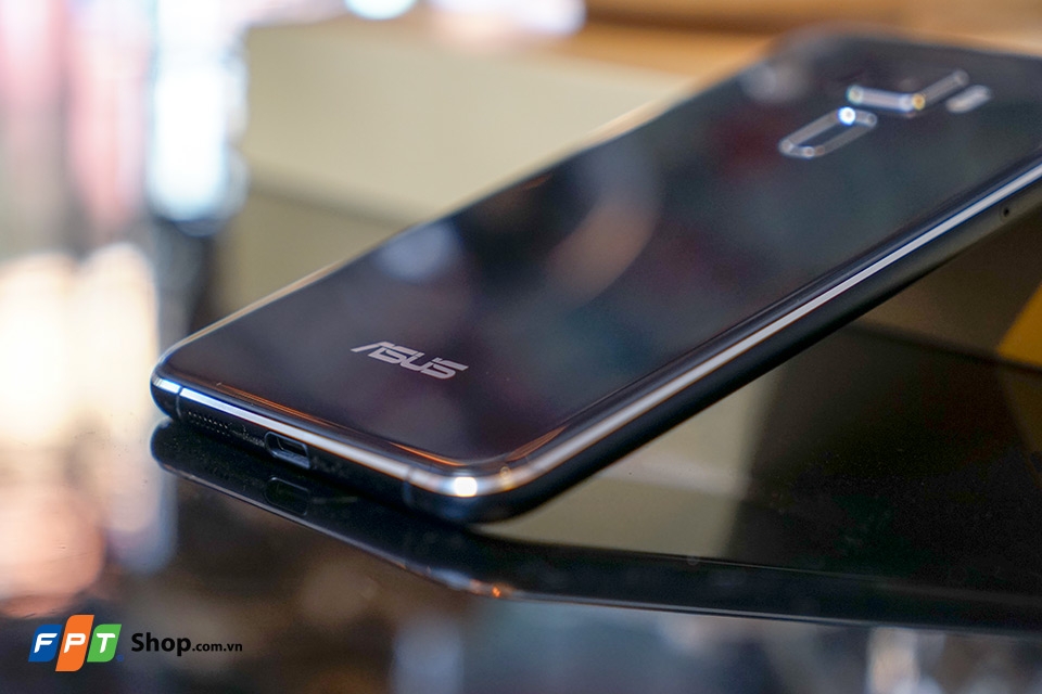 Trên tay Asus ZenFone 3: Thay đổi lớn trong thiết kế và trải nghiệm